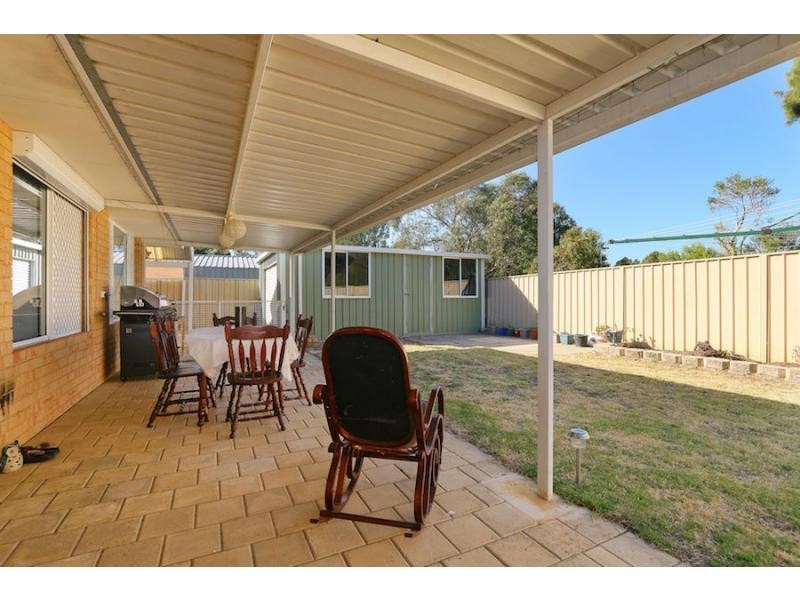 30 Ellamere Retreat, Maddington WA 6109