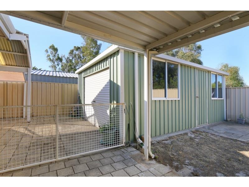 30 Ellamere Retreat, Maddington WA 6109