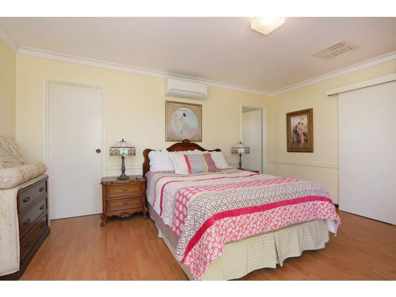 133 Burrendah Boulevard, Willetton WA 6155