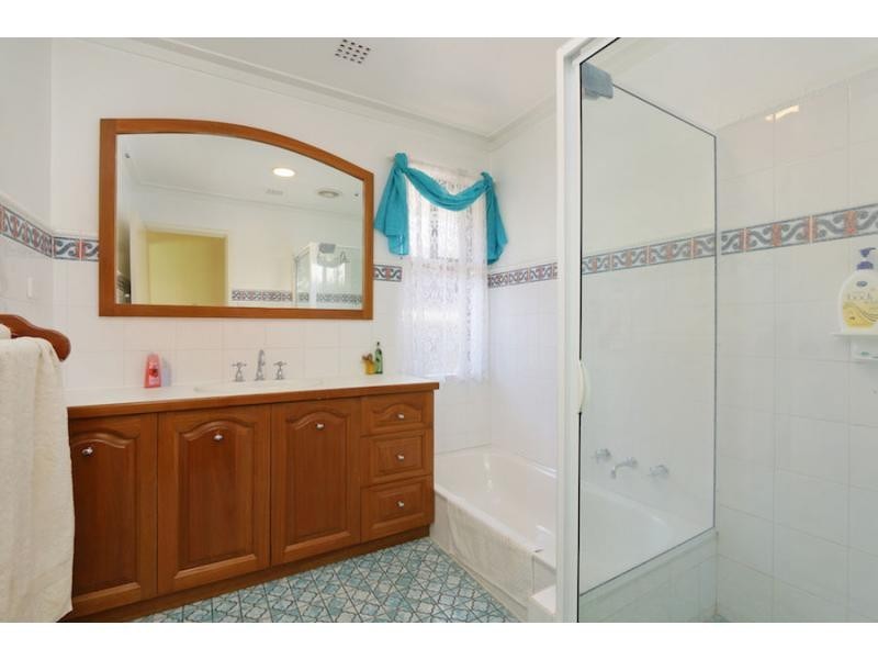 133 Burrendah Boulevard, Willetton WA 6155