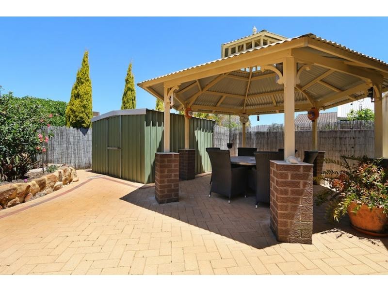133 Burrendah Boulevard, Willetton WA 6155