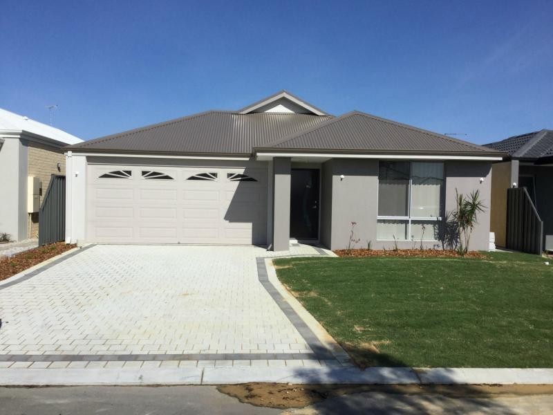 5 Willowdale Promenade, Piara Waters WA 6112