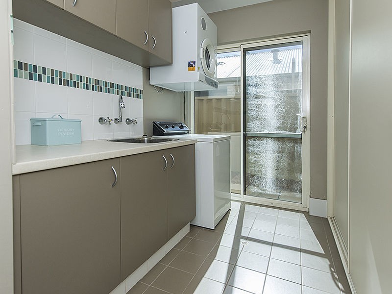 9 Chorus Circle, Atwell WA 6164