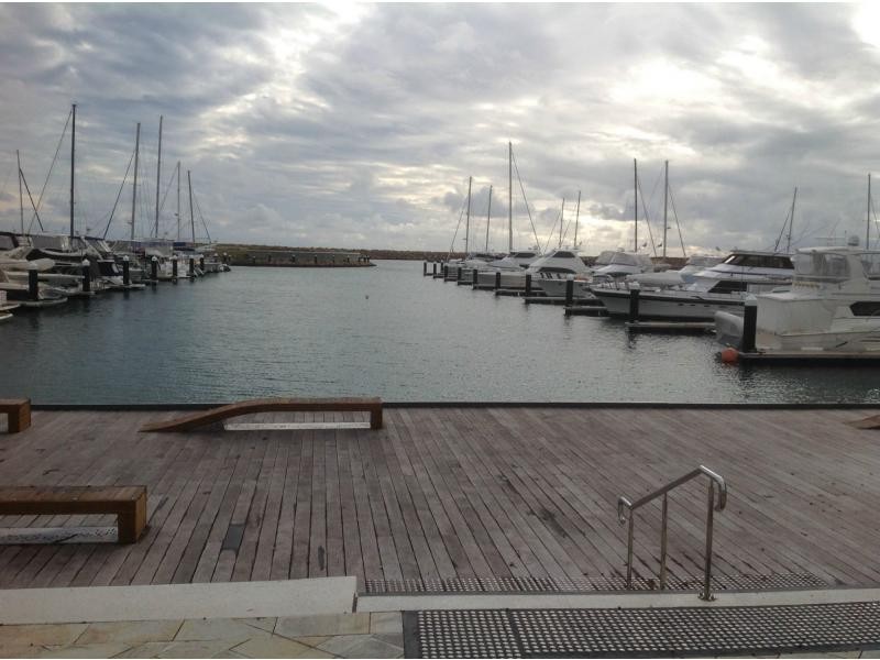 10 Leonidas Road, North Coogee WA 6163