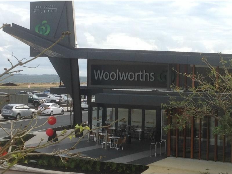 10 Leonidas Road, North Coogee WA 6163