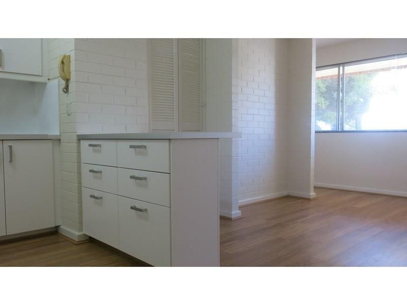 21/12 Onslow Road, Shenton Park WA 6008