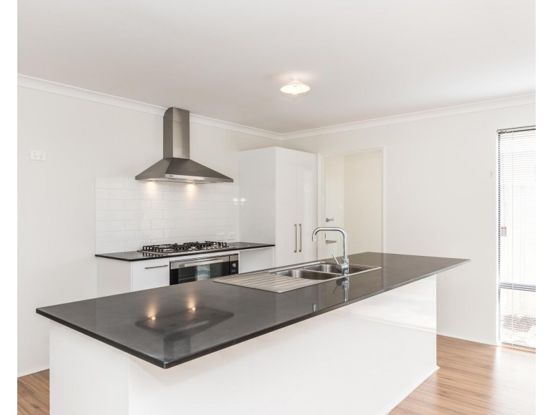 26B Cranwell Street, Thornlie WA 6108