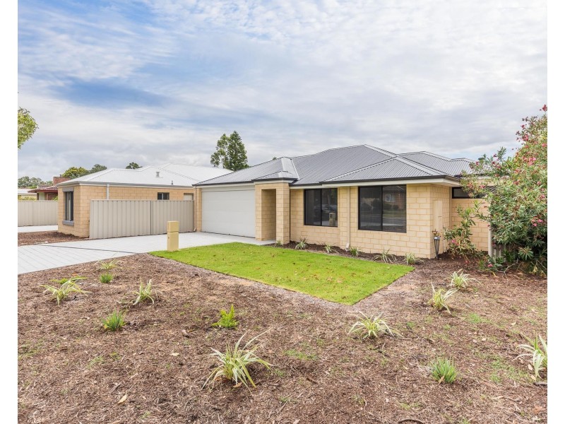 26B Cranwell Street, Thornlie WA 6108