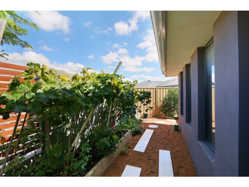 23 Lakey Street, Southern River WA 6110