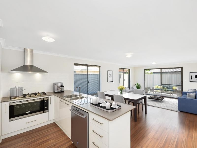 38 Kenmare Avenue, Thornlie WA 6108