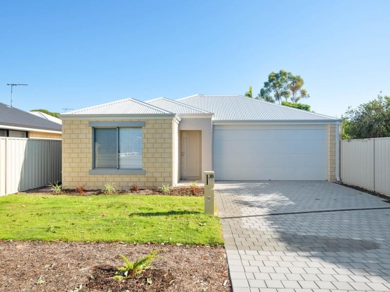 38 Kenmare Avenue, Thornlie WA 6108