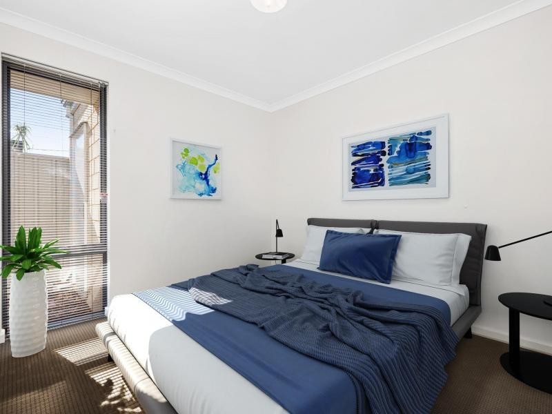 38 Kenmare Avenue, Thornlie WA 6108