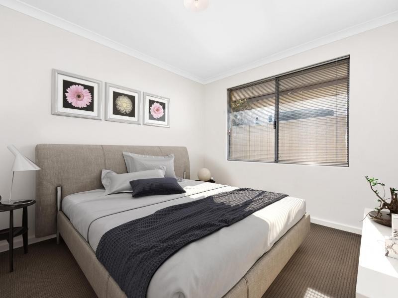 38 Kenmare Avenue, Thornlie WA 6108