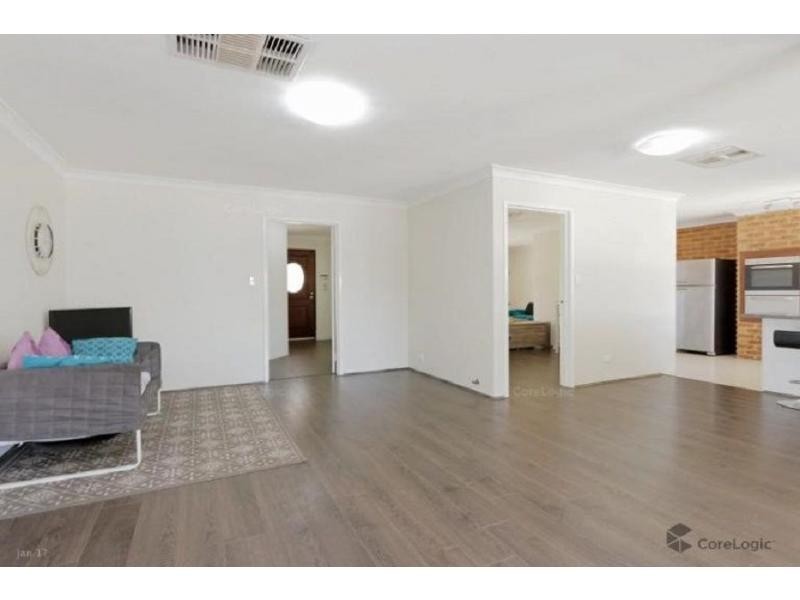 9 Camden Court, Thornlie WA 6108