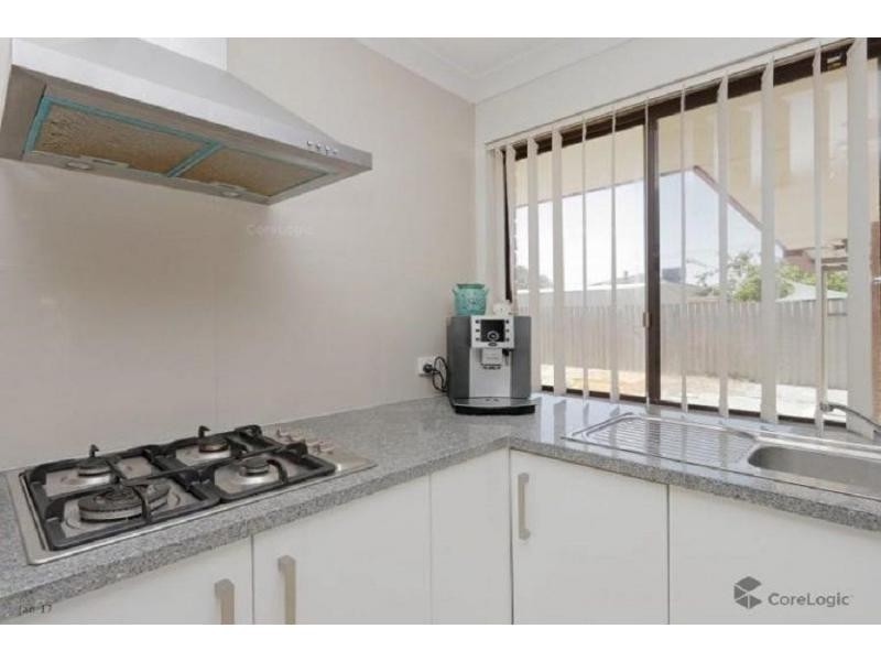 9 Camden Court, Thornlie WA 6108