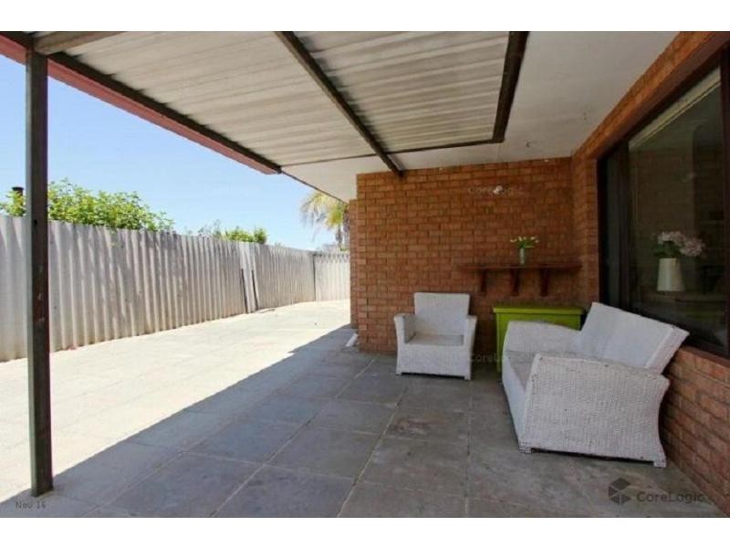 9 Camden Court, Thornlie WA 6108