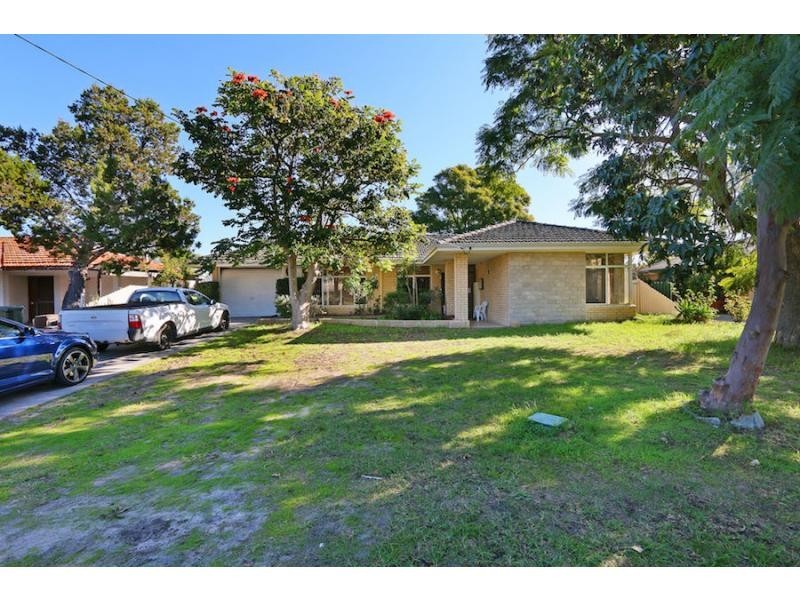 19 Karel Avenue, Rossmoyne WA 6148