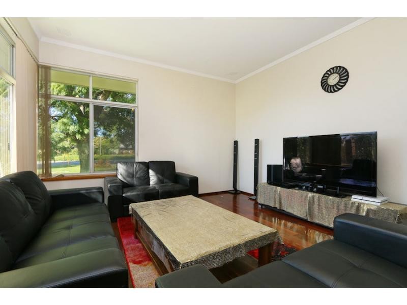 19 Karel Avenue, Rossmoyne WA 6148