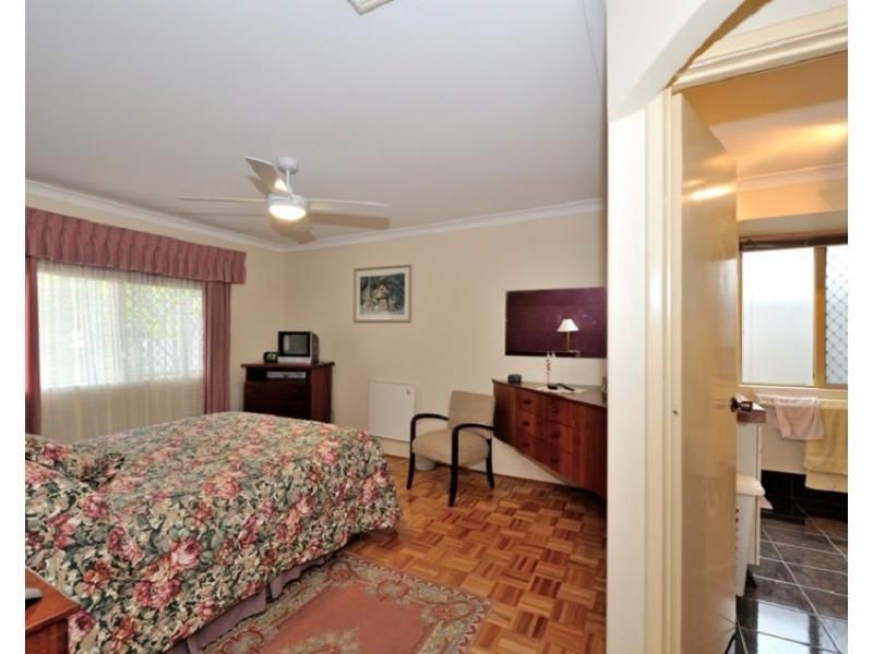 26 Gledhill Way, Leeming WA 6149