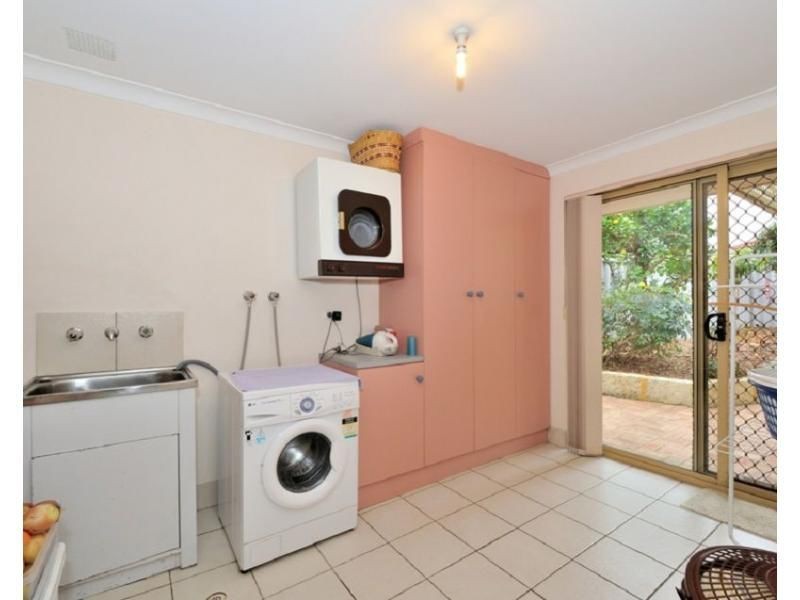 26 Gledhill Way, Leeming WA 6149
