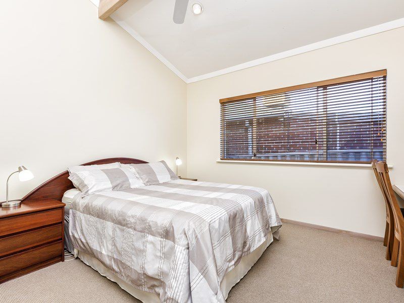 39 Third Avenue, Kensington WA 6151