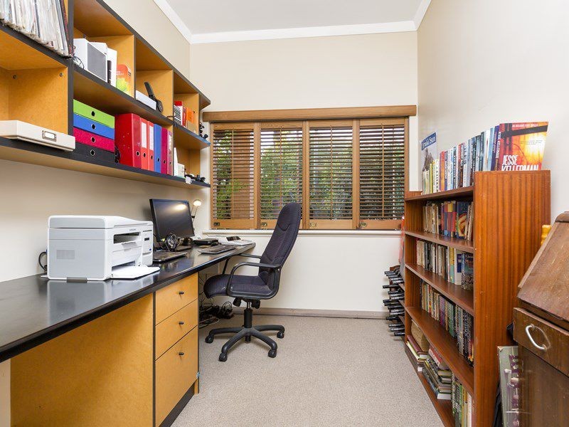 39 Third Avenue, Kensington WA 6151