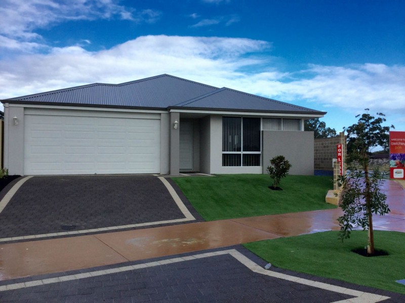 1 Marnbu Road, Southern River WA 6110