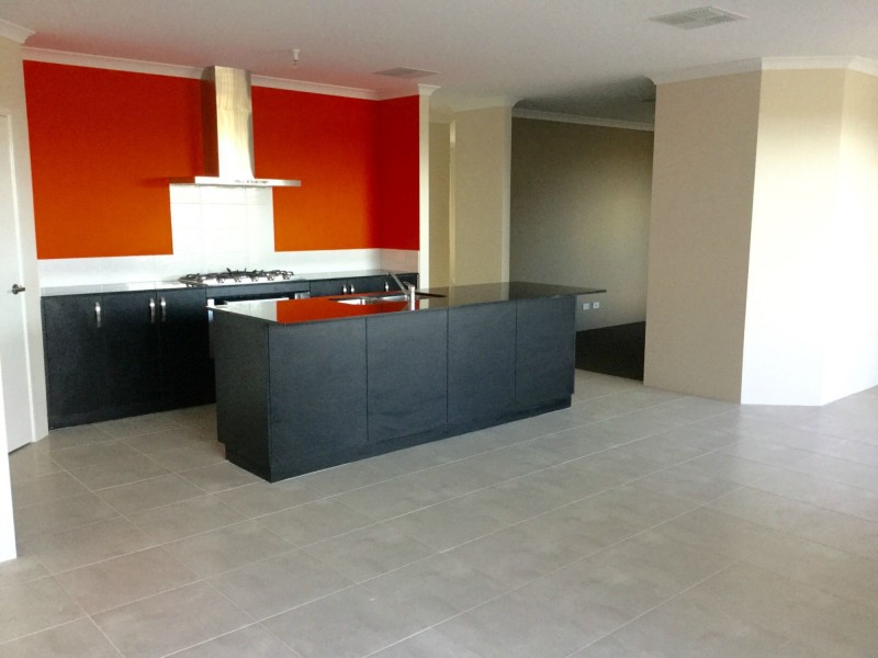 1 Marnbu Road, Southern River WA 6110