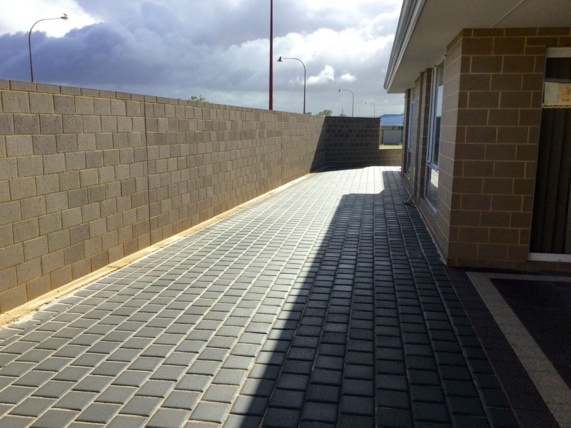 1 Marnbu Road, Southern River WA 6110