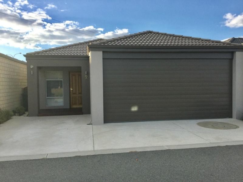 2/159 Canna Drive, Canning Vale WA 6155