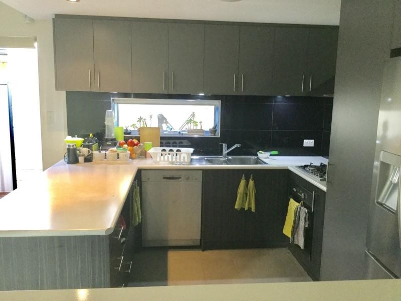 2/159 Canna Drive, Canning Vale WA 6155