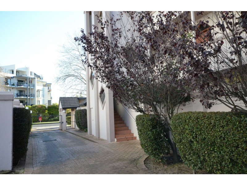 10/44 Mill Point Road, South Perth WA 6151