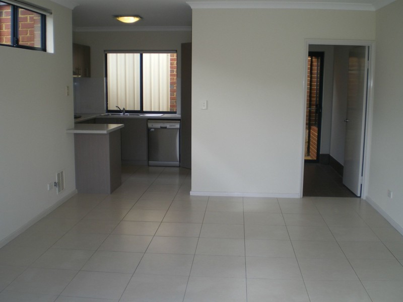 40B Selina Street, Innaloo WA 6018