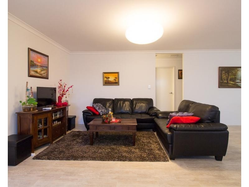 31 Brunonia Tce, Harrisdale WA 6112