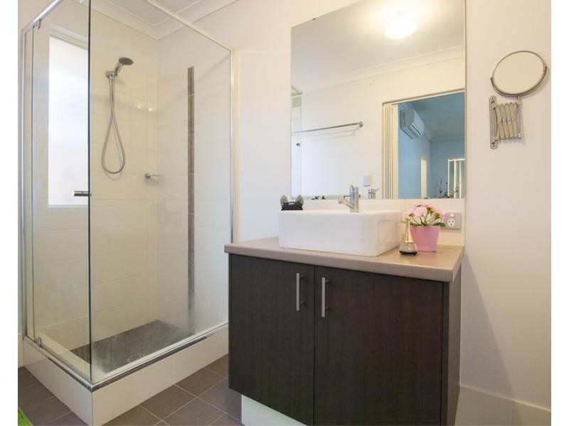 31 Brunonia Tce, Harrisdale WA 6112
