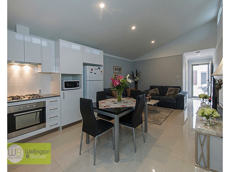 15 Zambezi St, Southern River WA 6110