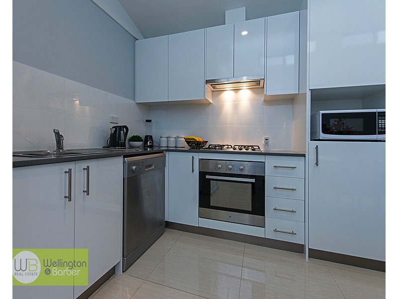 15 Zambezi St, Southern River WA 6110