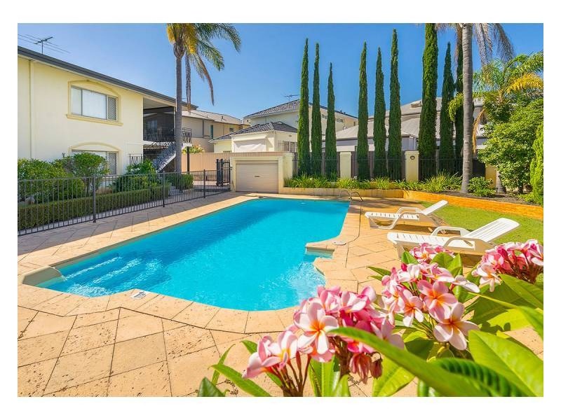 3/57 Park Street, Como WA 6152