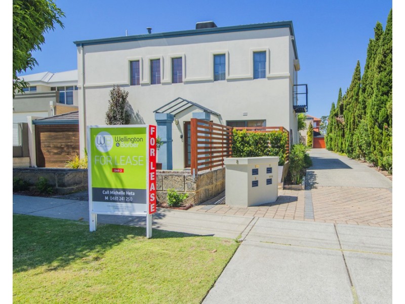 2/8 Caledonian Ave, Maylands WA 6051