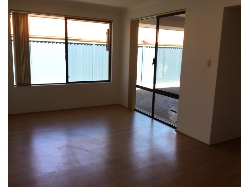 10 Silverpan Way, Byford WA 6122