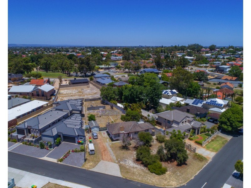 1 Tassell St, Embleton WA 6062