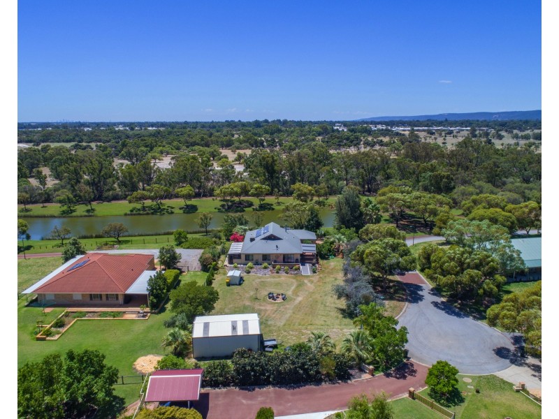 18 Sharach Rtt, Hilbert WA 6112