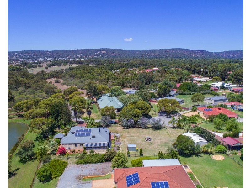 18 Sharach Rtt, Hilbert WA 6112