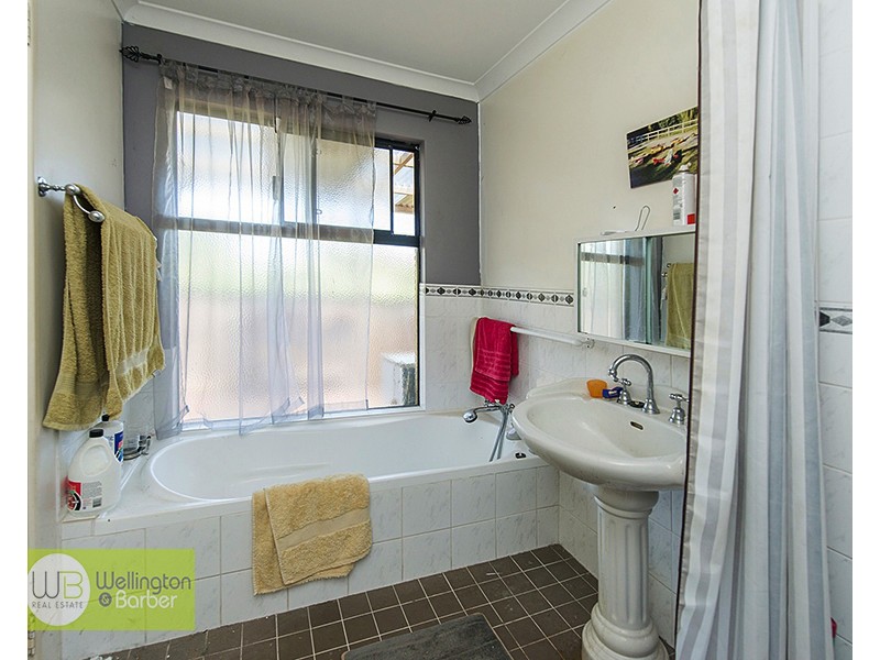 18 Sharach Rtt, Hilbert WA 6112