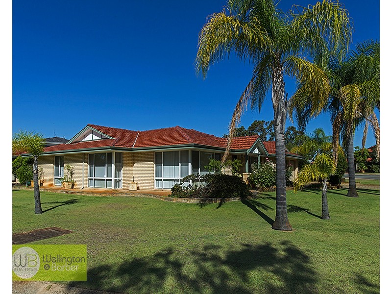 7 Galway Gr, Waterford WA 6152