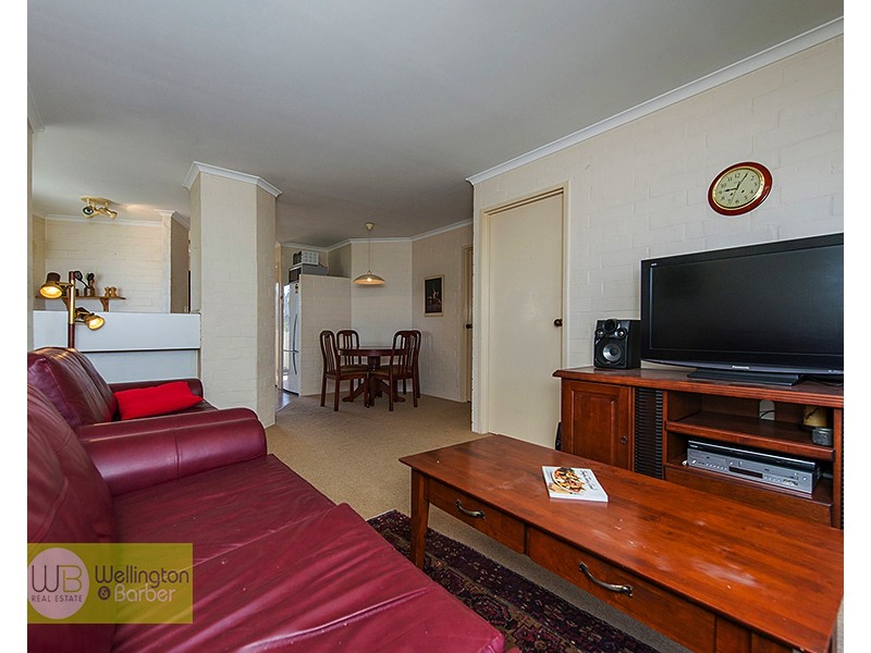 4/100 Mcmaster St, Victoria Park WA 6100