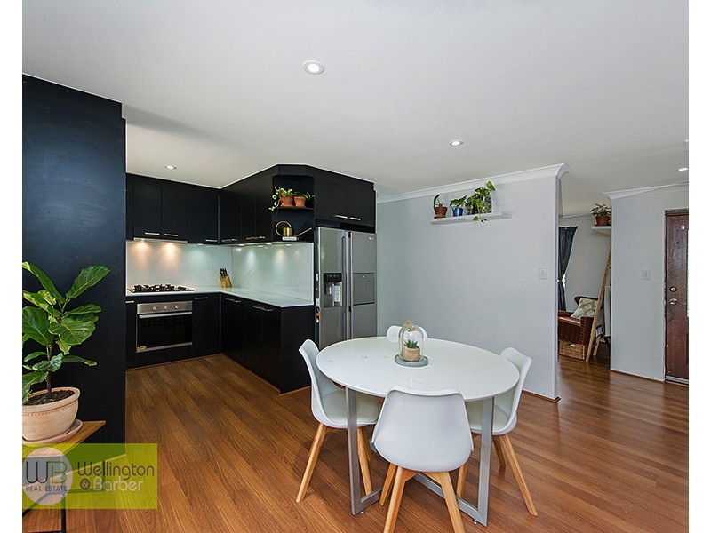 42 Dancy Way, Seville Grove WA 6112