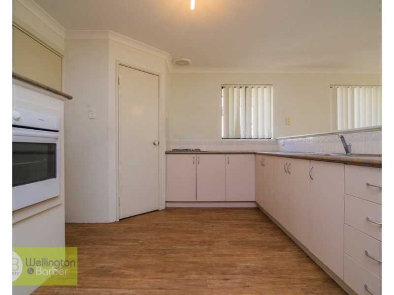 1 Flynn St, Canning Vale WA 6155