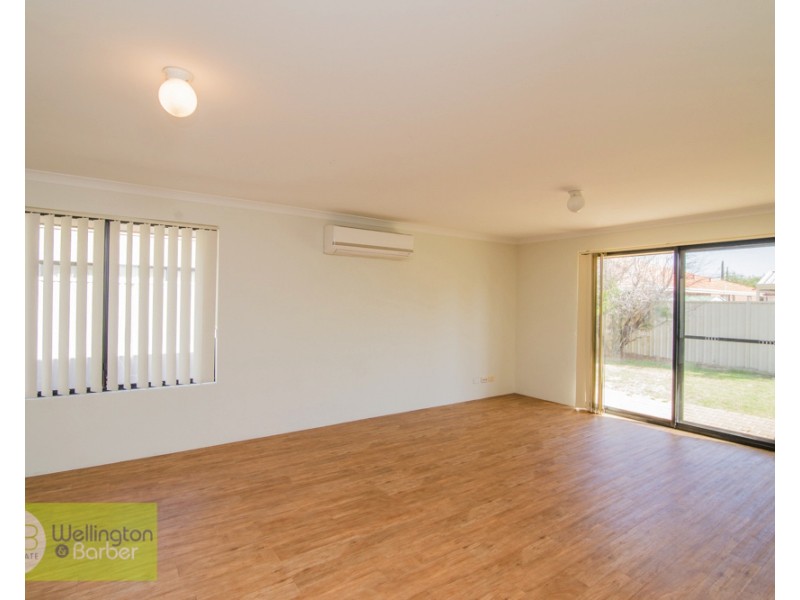 1 Flynn St, Canning Vale WA 6155