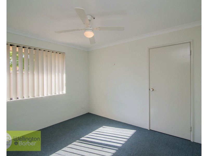 1 Flynn St, Canning Vale WA 6155
